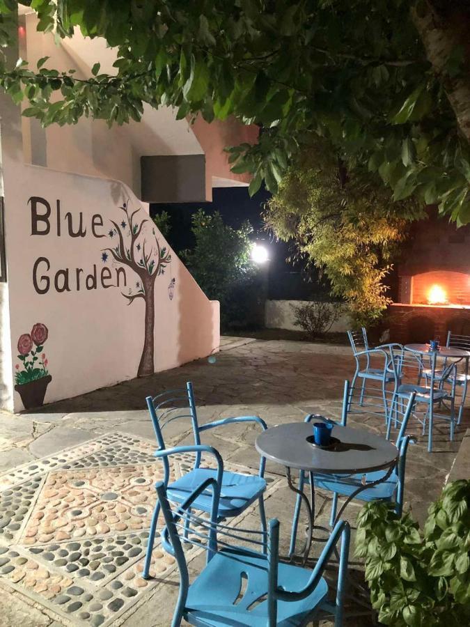 Blue Garden Inn Fourka Exteriör bild