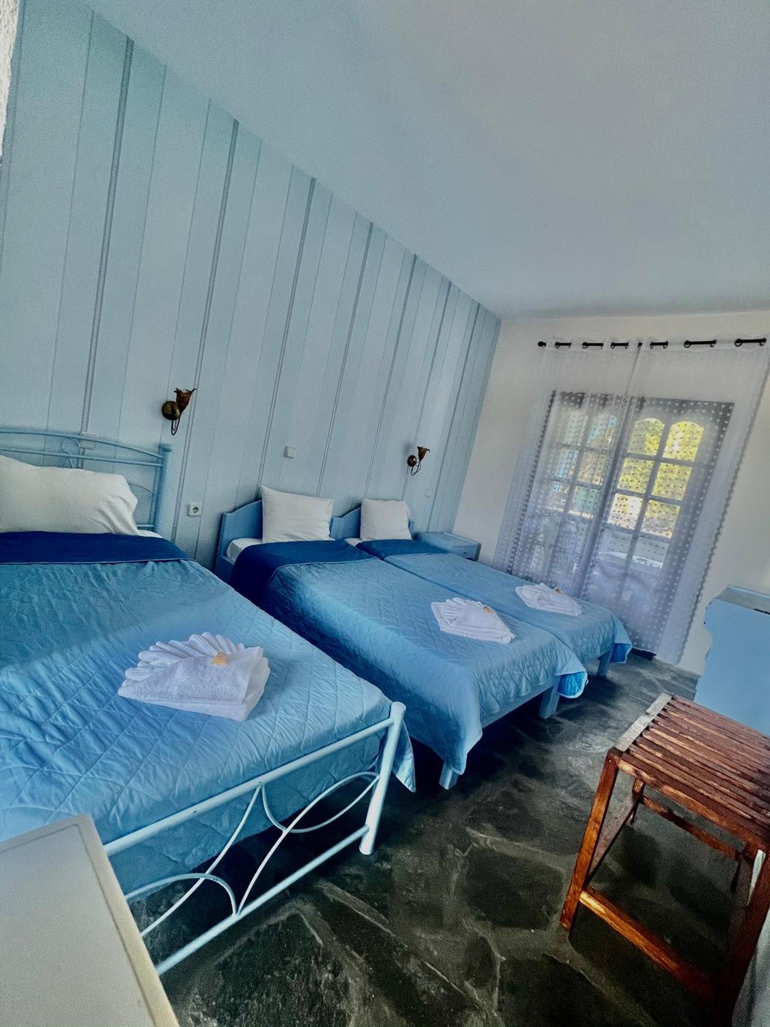 Blue Garden Inn Fourka Exteriör bild